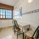 Сasa de vacaciones - 3 Bedroom House With Pool *
