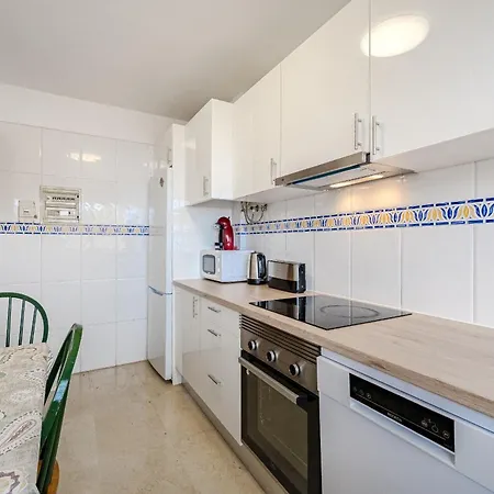 Vakantiehuis - 3 Bedroom House With Pool Chayofa