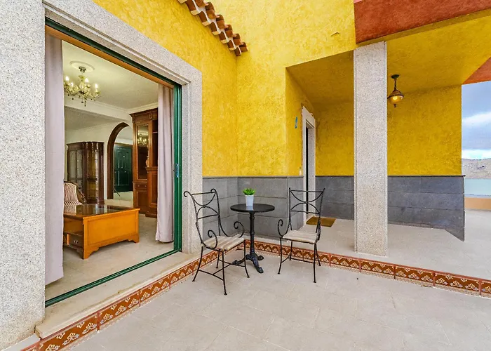 - 3 Bedroom House With Pool * Chayofa