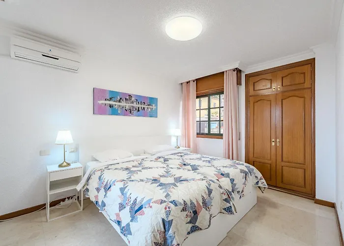 - 3 Bedroom House With Pool بيت للعطل